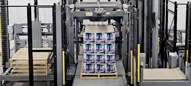 Palletizing display pallets