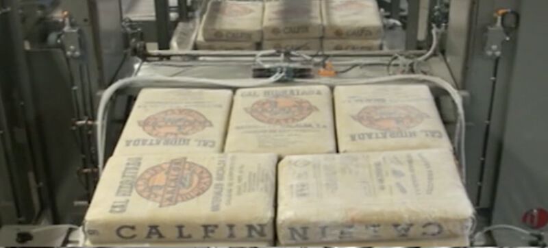 High Speed Palletizing Chemicals